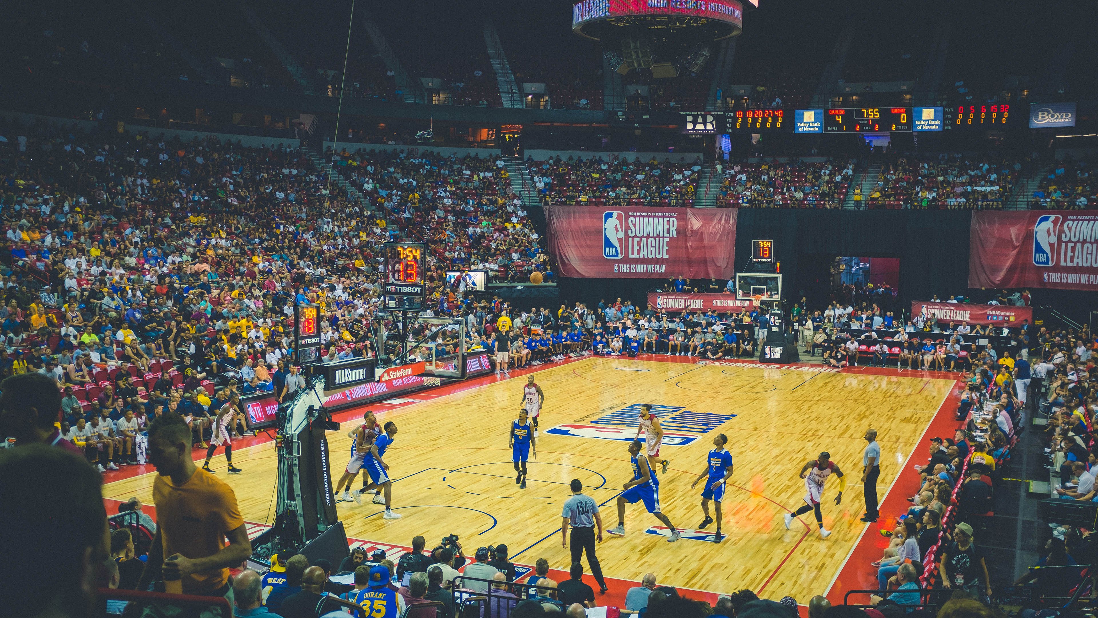 开云体育官方网站-鹈鹕横扫活塞，锡安·威廉姆森如何从天赋异禀到关键先生