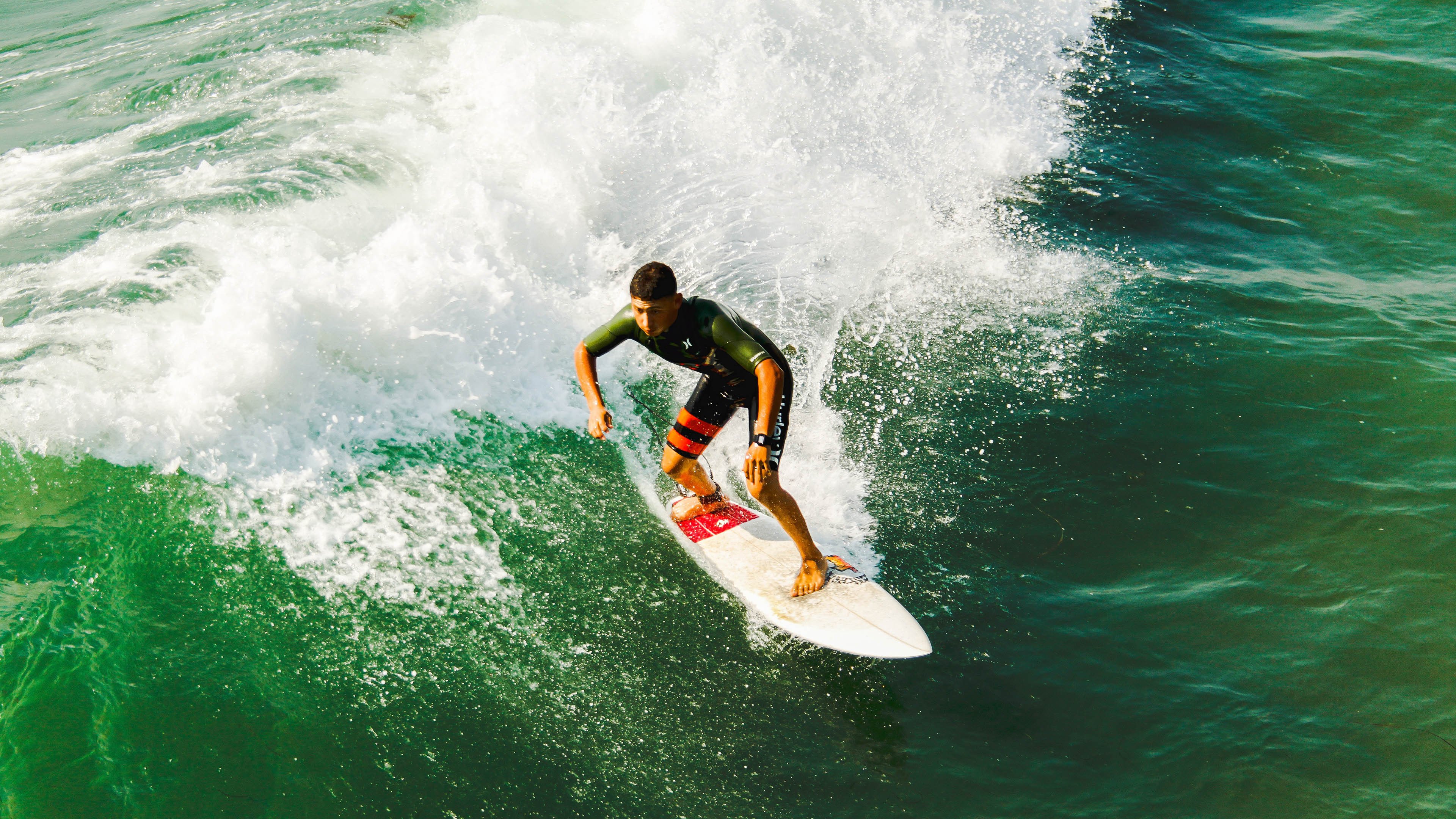 逆袭与突破，从绿茵场到乒乓台，竞技体育的永恒魅力